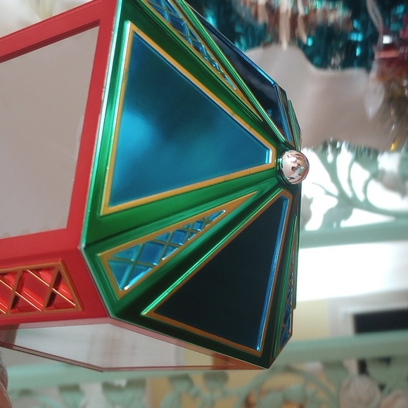 Mr. Christmas Magic Scene Ornaments - Picture 6 of 11